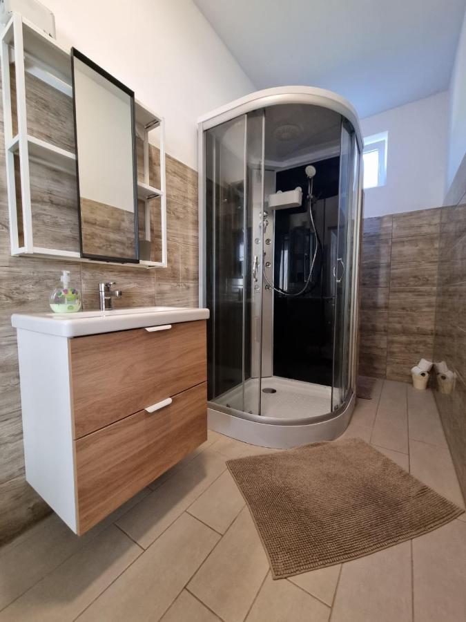 Nivo Apartman Siofok Διαμέρισμα Balatonszabadi Fürdőtelep Εξωτερικό φωτογραφία